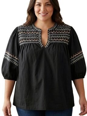 Calligraphie Top Womens Size XL Black White Embroidered Puff Sleeve Peasant
